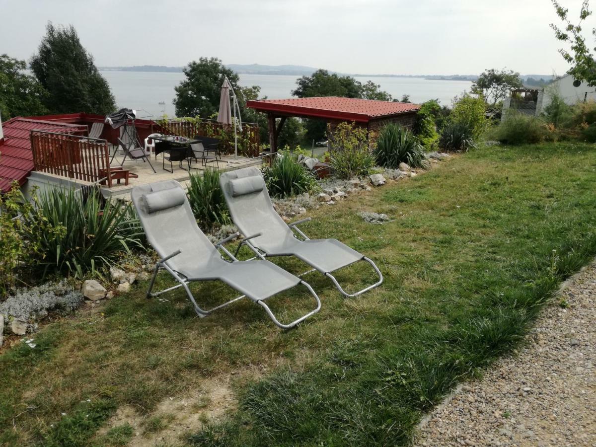 Penzion Nad Jezerem Pavlov Extérieur photo