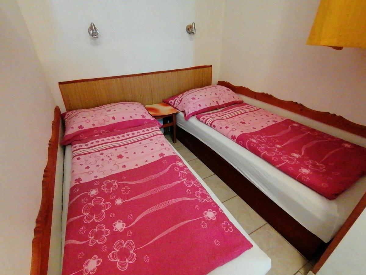 Penzion Nad Jezerem Pavlov Extérieur photo